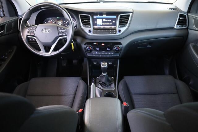 Hyundai TUCSON 1.6 GDi Comfort CAMERA TREKHAAK 4xSTOELVERWARMING DAB NAVI CRUISE 2xPDC CLIMA 17"LMV NAP