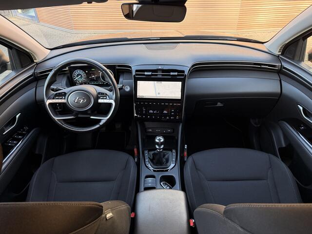 Hyundai TUCSON 1.6 T-GDI MHEV Comfort Smart Trekhaak / Stoel en Stuur verwarming / KRELL / Navi / Camera / Clima