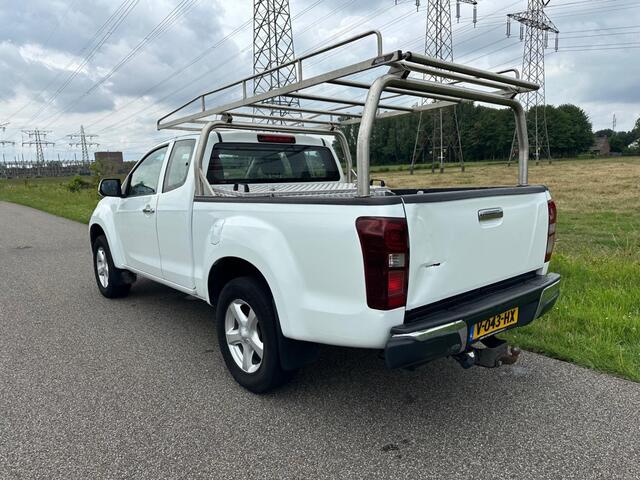 Isuzu D-MAX 2.5 Extended Cab LS 4WD AIRCO | NAP !