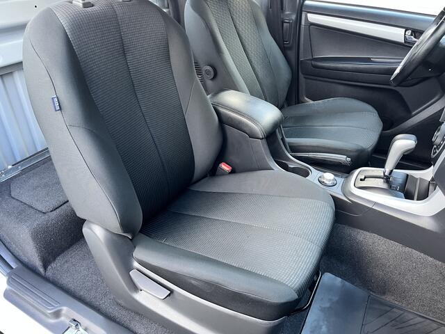 Isuzu D-MAX 1.9 Extended Cab X-Country 164PK 3500kg trekgwicht Airco Cruise controle Pick-up p-up Euro 6 Vierwielaandrijving Openlaadbak Gereedschapskist Camera Bpm vrij!!