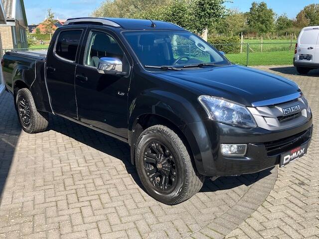 Isuzu D-MAX 2.5 Double Cab LS