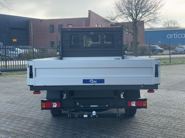 Iveco DAILY 35S18 180 pk Aut. Pick Up / Open Laadbak Airpro Luchtvering, 16" LMV, Navi, Trekhaak 3.500 kg, LxBxH 440x210x40 cm, Nieuw