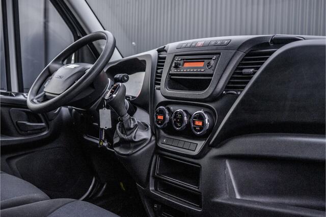 Iveco DAILY 35S16V 2.3 L3H2 | Nette staat | Euro 6 | Automaat | 155 PK | Climate | Trekhaak