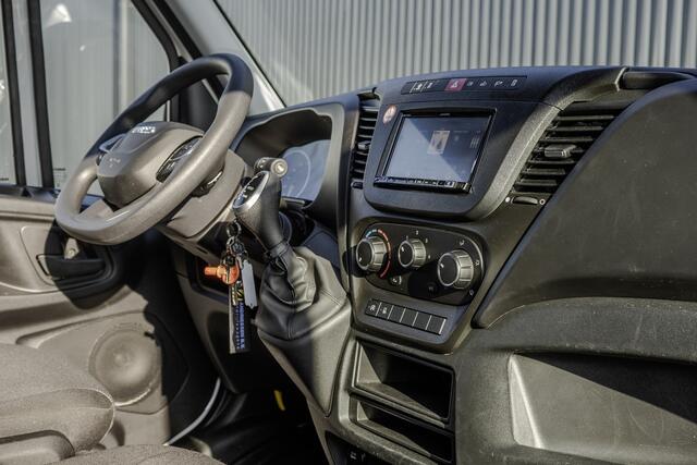 Iveco DAILY 35S14 2.3 | Bakwagen met laadklep | Euro 6 | Automaat | Cruise | Airco | Camera