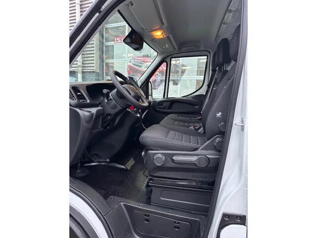 Iveco DAILY 35S16V A8 L2H2