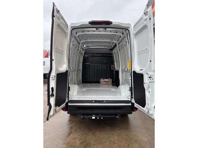 Iveco DAILY 35S16V A8 L2H2