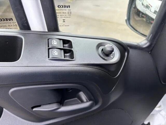 Iveco DAILY 35S16V A8 L2H2