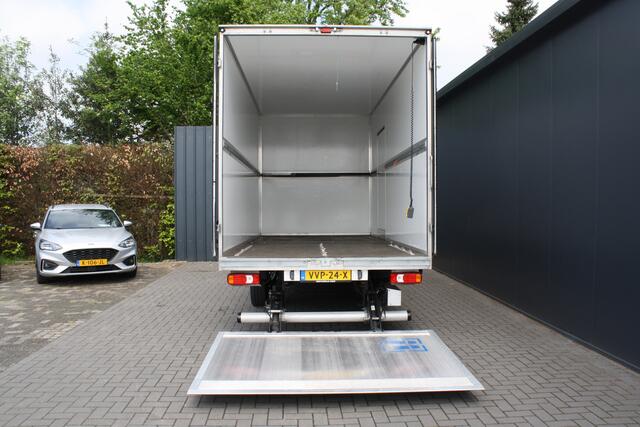 Iveco DAILY 35S18H 3.0 410 180PK BAKWAGEN - LAADKLEP - AIRCO