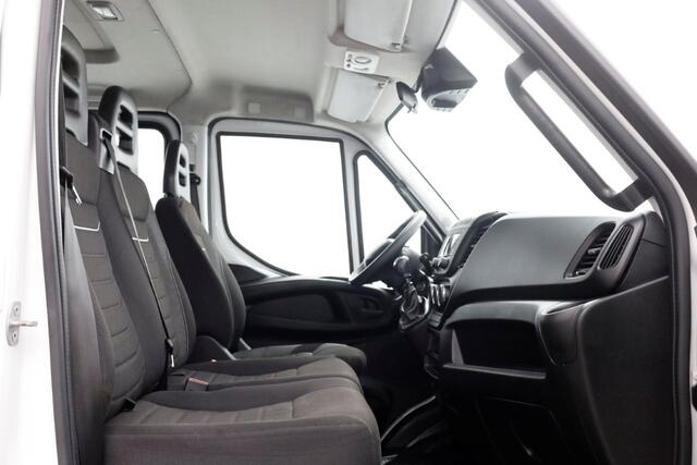 Iveco DAILY 35C14 136pk E6 Open Laadbak D.C. Trekhaak 3500kg 05-2023