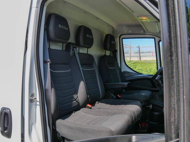 Iveco DAILY 35S14 HI-Matic Automaat L2H2 | 3.500 KG Trekgewicht | Full Option |