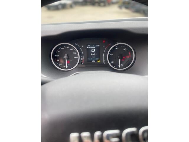 Iveco DAILY 35S18HA8V/P 3.0 liter motor 3520L/H2