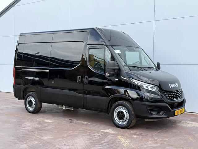 Iveco DAILY 35S18 3.0 Automaat L2H2 Adaptieve Cruise Control LED Airco Camera Trekhaak