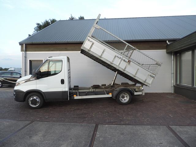 Iveco DAILY 35C18 3.0 375