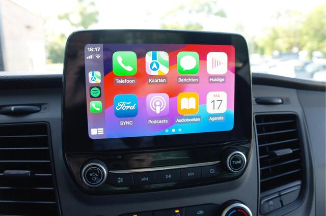 Iveco DAILY 350 2.0 TDCI L4H1 Trend RWD | NL-Auto | Meubelbak | Carplay | Bakwagen