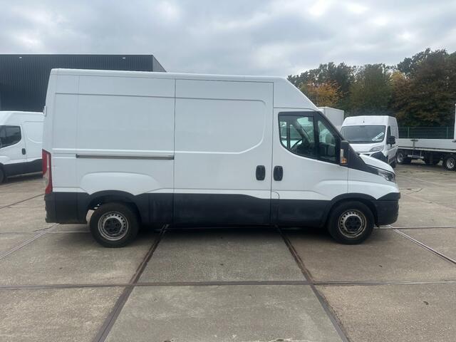 Iveco DAILY 35S14V L3H2