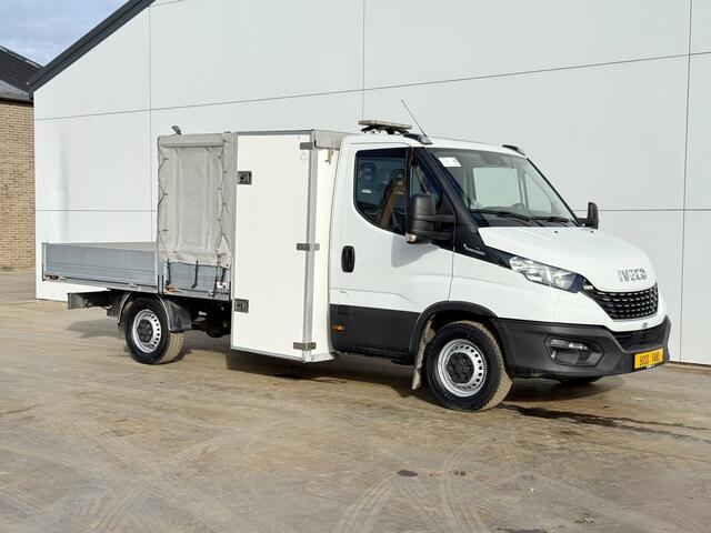 Iveco DAILY 35S16 2.3 Automaat Camera Cruise Control Navigatie Trekhaak Open Laadbak