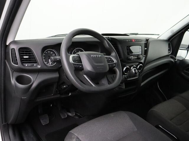 Iveco DAILY 35C16 Bakwagen+Laadklep | Airco | Cruise | 3-Persoons