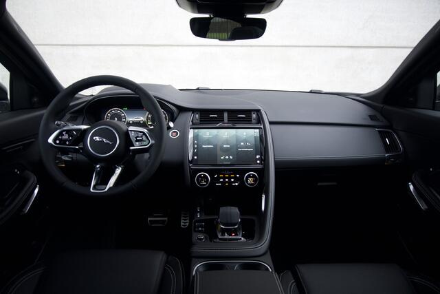 Jaguar E-Pace 1.5 P270e AWD R-Dynamic SE