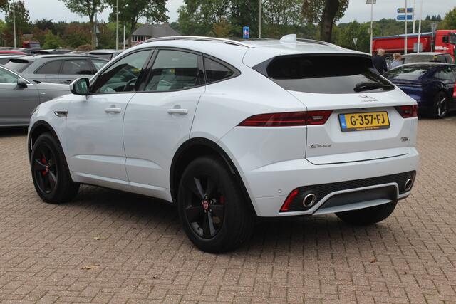 Jaguar E-Pace 2.0 P250 AWD SE / Panoramadak / Camera / Head-up / Leder / 19'' / Meridian / Memory seats / Navigatie / Dodehoek / Stoelverwarming / ACC