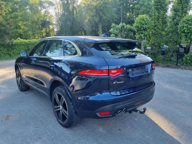 Jaguar F-PACE 2.0d AWD Prestige