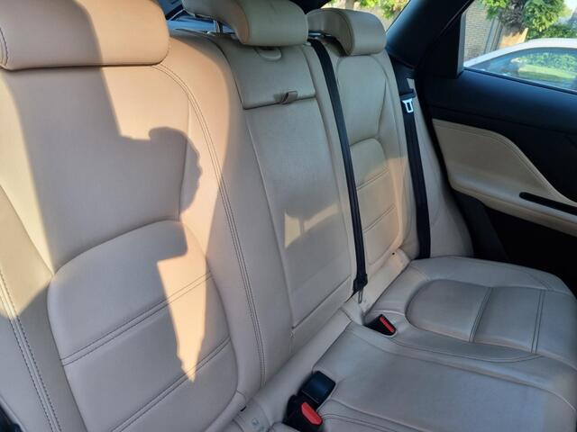 Jaguar F-PACE 2.0d AWD Prestige