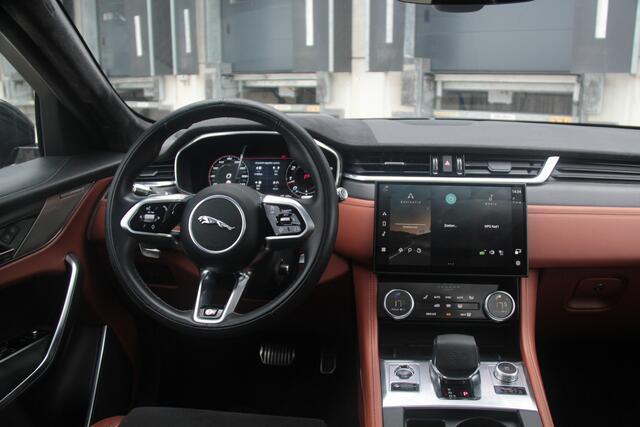 Jaguar F-PACE 5.0 V8 S/C AWD SVR