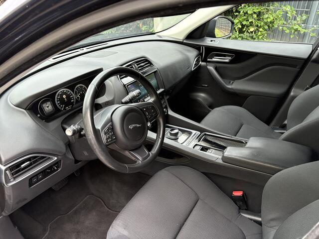Jaguar F-PACE 2.0 Portfolio 20d / AUTOMAAT / NAVI / CRUISE / MEREDIAN