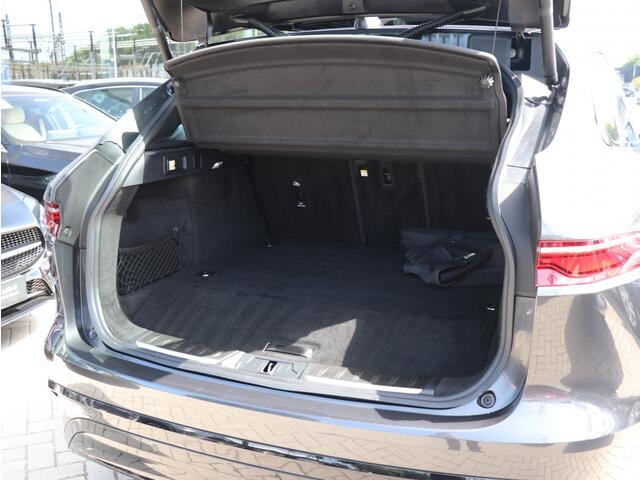 Jaguar F-PACE 2.0 P400e PHEV S I Panoramadak I Leder I Meridian