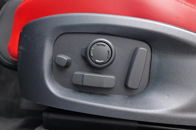 Jaguar F-PACE 3.0 S AWD 30d | Pano | Schnitzer | Leer | Meredian | Trekhaak