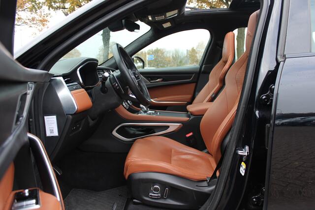 Jaguar F-PACE 2.0 P400e PHEV R-Dynamic HSE / Panoramadak / Camera / Head-up / Kuipstoelen / Meridian / Keyless / 21'' / Matrix LED / CarPlay / Stuur+Stoelverwarming / DAB / Dodehoek / ACC