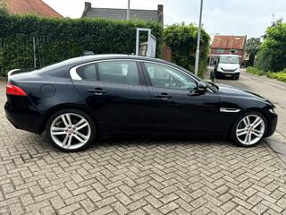 jaguar-xe-2.0-d-pure-navi-camera-fr