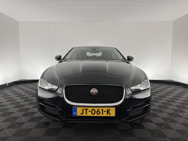Jaguar XE 2.0 D Pure Aut. *FULL-LEATHER | NAVI-FULLMAP | COMFORT-SEATS | CAMERA | ECC | PDC | CRUISE | 17''ALU*