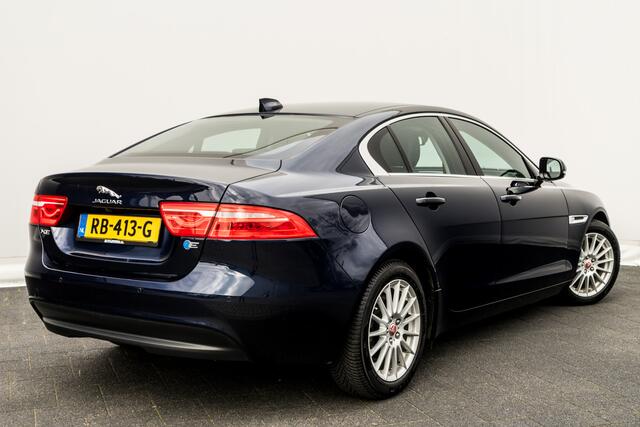 Jaguar XE 2.0 D Automaat Prestige I Leder I Meridian Audio I Navi I Camera