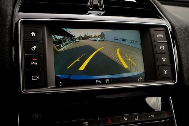 Jaguar XE 2.0 D Automaat Prestige I Leder I Meridian Audio I Navi I Camera