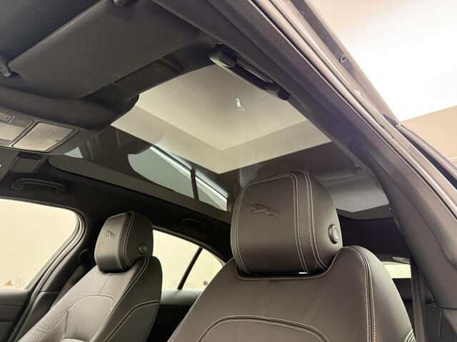 Jaguar i-Pace EV320 SE 90kWh SOH 95,5% AWD Leder Panoramadak Meridian(TM) Hifi Memory Navi Ecc 3D-Surround Camera Cruise Control Business Pack Apple Carplay Android Auto Stoel+Stuur+Voorruitverwarming Led Origineel Nederlandse Auto Nieuwprijs ¤76.050,-