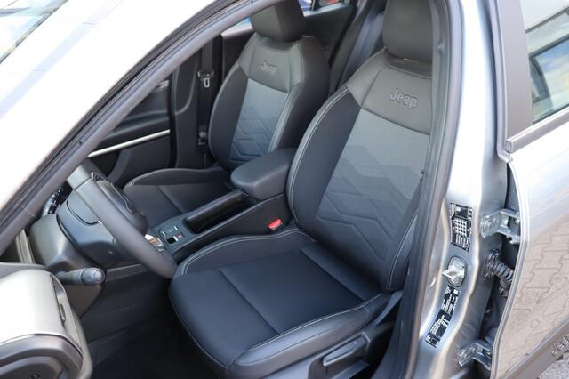 Jeep Avenger 1.2 Altitude - Navi - Camera -Keyless - LED - Adaptive cruise