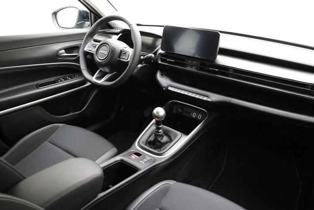 Jeep Avenger 1.2 Altitude 100 PK | Navigatie | Climate control | Camera | Parkeersensoren | Keyless | Lichtmetalen velgen | Parkeersensoren