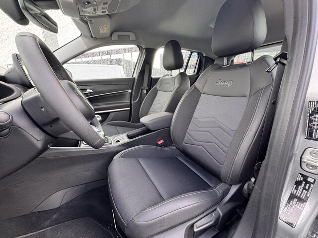 Jeep Avenger 1.2 Altitude | Deze auto wordt verwacht | Meer foto's volgen!