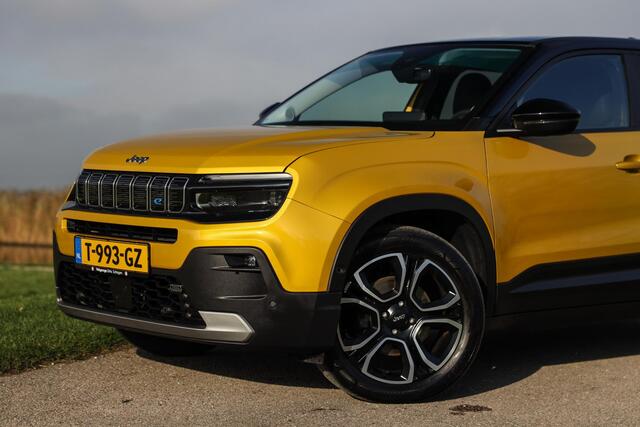 Jeep Avenger Summit 54 kWh ? LED ? ACC ? Trekhaak