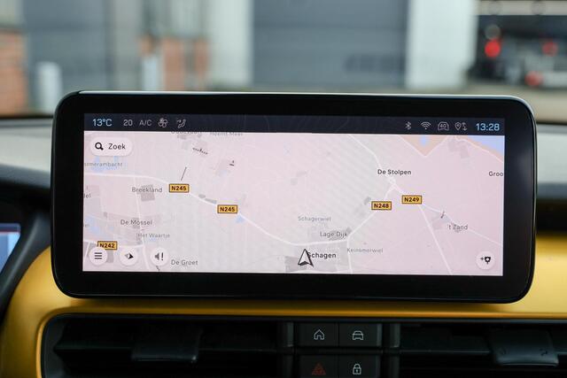 Jeep Avenger Summit 54 kWh ? LED ? ACC ? Trekhaak