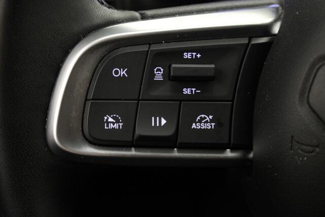 Jeep Avenger 1.2 Altitude |Stoelverwarming|Camera|Navi|