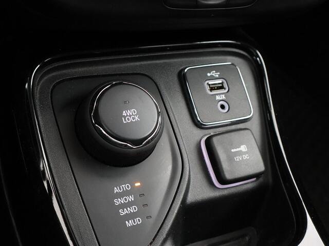 Jeep COMPASS 2.0 MULTIJET DIESEL 4X4 LIMITED + 1900 KG TREKHAAK | APPLE CARPLAY