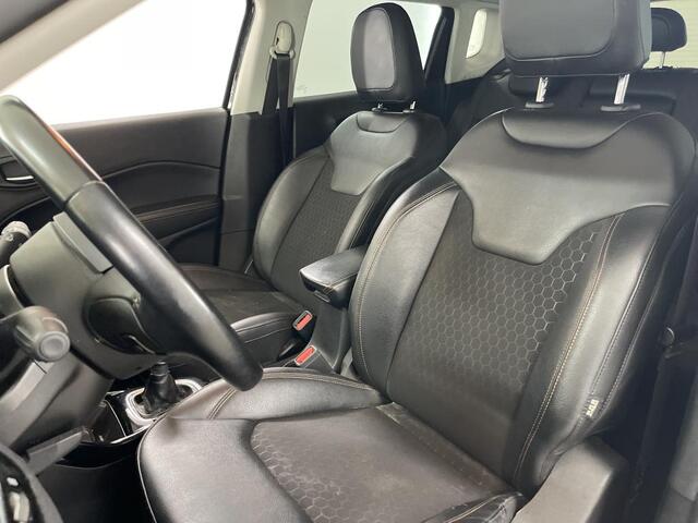 Jeep COMPASS 1.3T Limited NL AUTO | CAMERA | CRUISE | HALF LEDER |