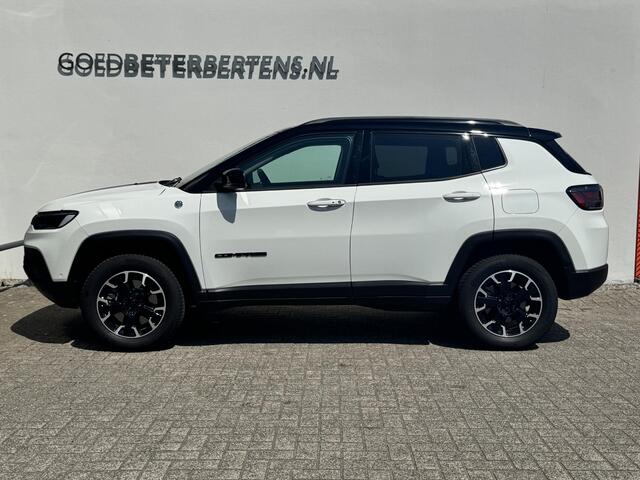 Jeep COMPASS 4xe 240 Plug-in Hybrid Electric Trailhawk | Apple Carplay | Lederen bekleding | Meer foto's volgen