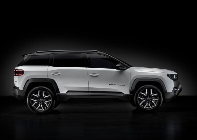 Jeep COMPASS 1.2 e-Hybrid 145 First Edition NIEUWE MODEL! - NU TE BESTELLEN - 8 JAAR GARANTIE