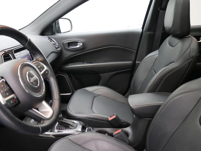 Jeep COMPASS 4xe 240 Plug-in Hybrid Electric Trailhawk / Afneembare trekhaak / Achteruitrijcamera / Apple carplay / Android auto /