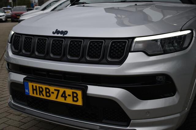 Jeep COMPASS 4xe 240 Plug-in Hybrid Electric S NAVI / LEDER / CAMERA