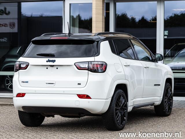 Jeep COMPASS 4xE 240pk PHEV S Automaat / 4WD / Lederen bekleding