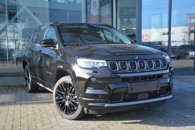 Jeep COMPASS 4xe 240 Plug-in Hybrid Electric S | 360 camera / Highway assist | Winter pack