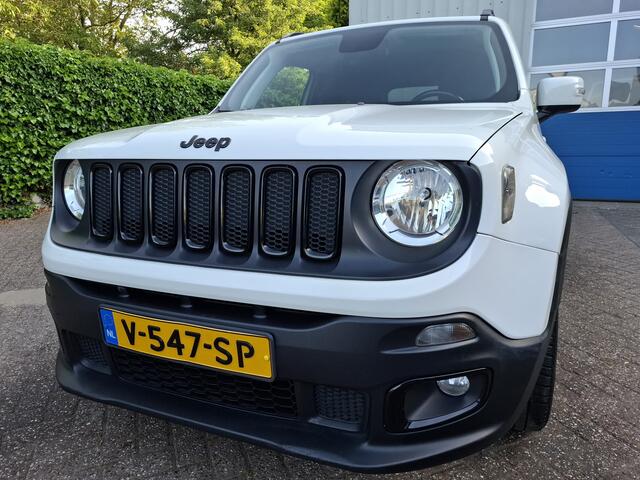Jeep RENEGADE 1.6 E-torq Night Eagle Longitude GRIJS KENTEKEN LPG 110PK